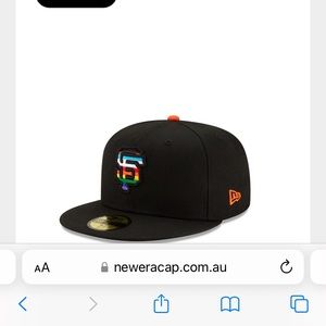 A sold out New Era SF Giants hat 1st pride audition for Pride 2022.